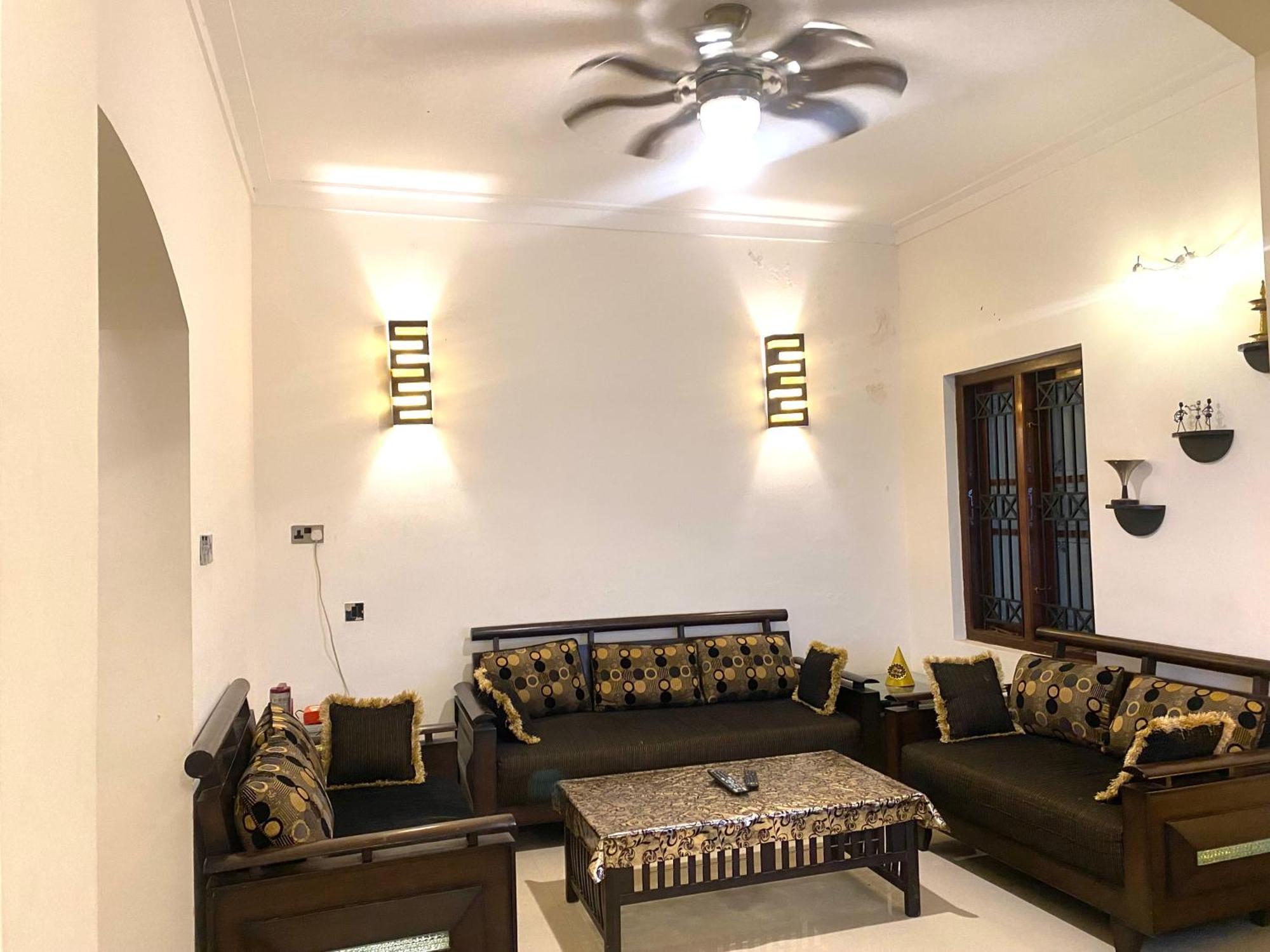 "Radhas" 4Br Villa In Gated Spring Field Community, Kannur ภายนอก รูปภาพ