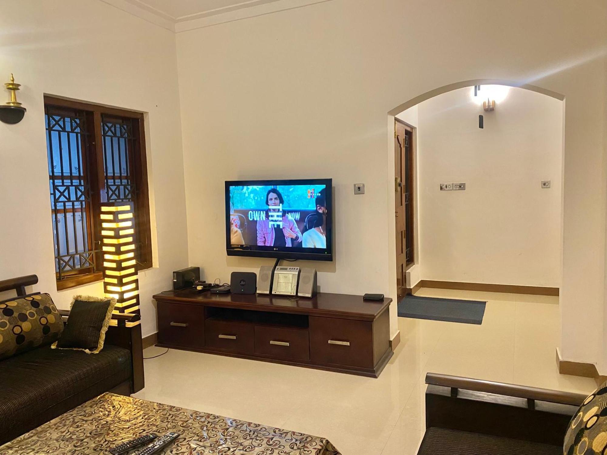 "Radhas" 4Br Villa In Gated Spring Field Community, Kannur ภายนอก รูปภาพ